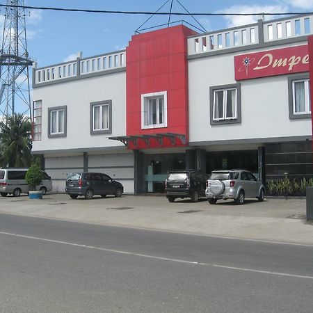 Imperial Hotel Kendari Luaran gambar