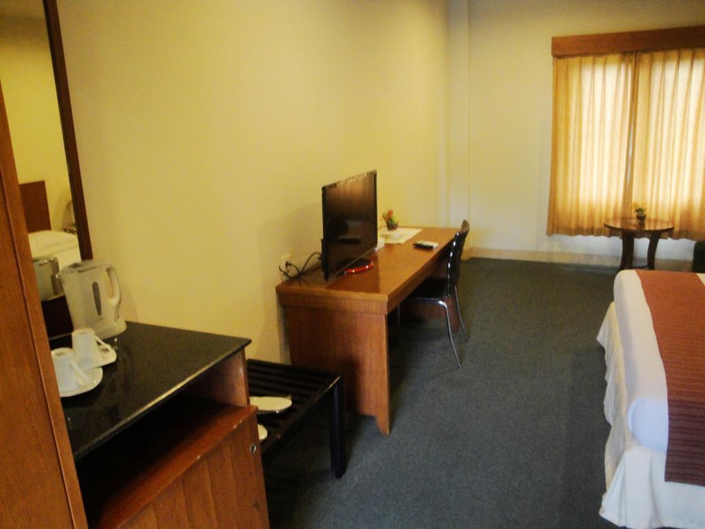 Imperial Hotel Kendari Bilik gambar