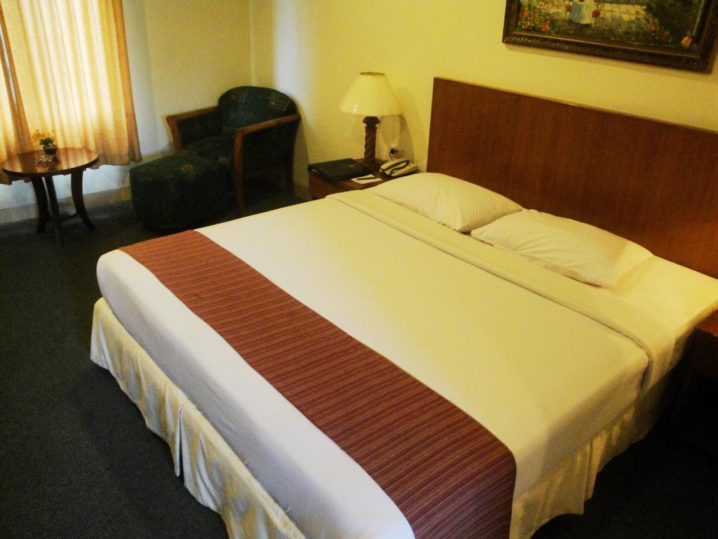 Imperial Hotel Kendari Bilik gambar