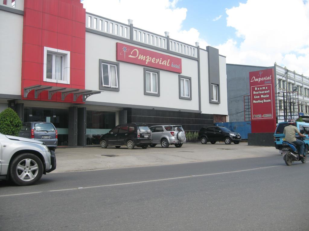 Imperial Hotel Kendari Luaran gambar